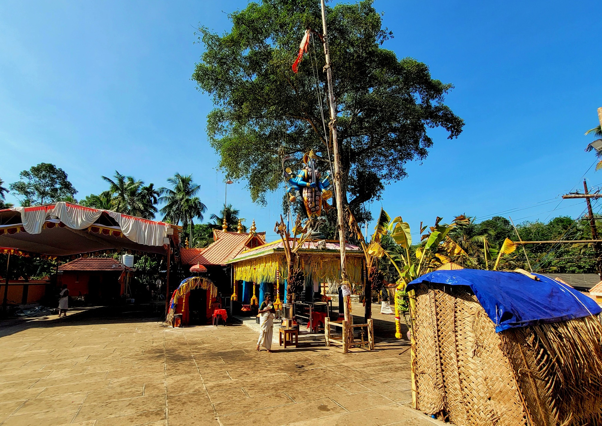 Puthukulangara Devi temple Thiruvananthapuram Dresscode