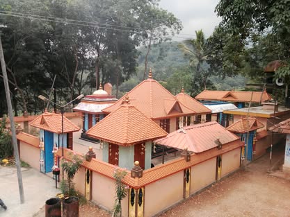 Images of Alumkuzhy Ayiravilli Thamburan Temple