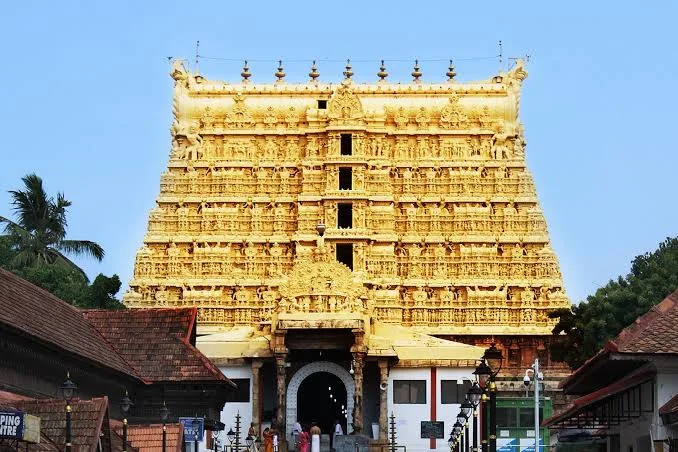 Sree Padmanabhaswamy Temple reclining Lord Vishnu Ananthasayana idol