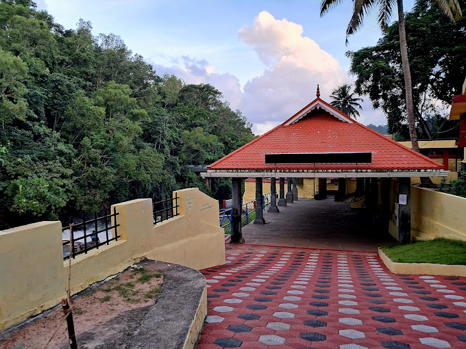 Thrikkarthika Maholsavam Sree Bhagavathy Temple  Aruvikkara Trivandrum Kerala