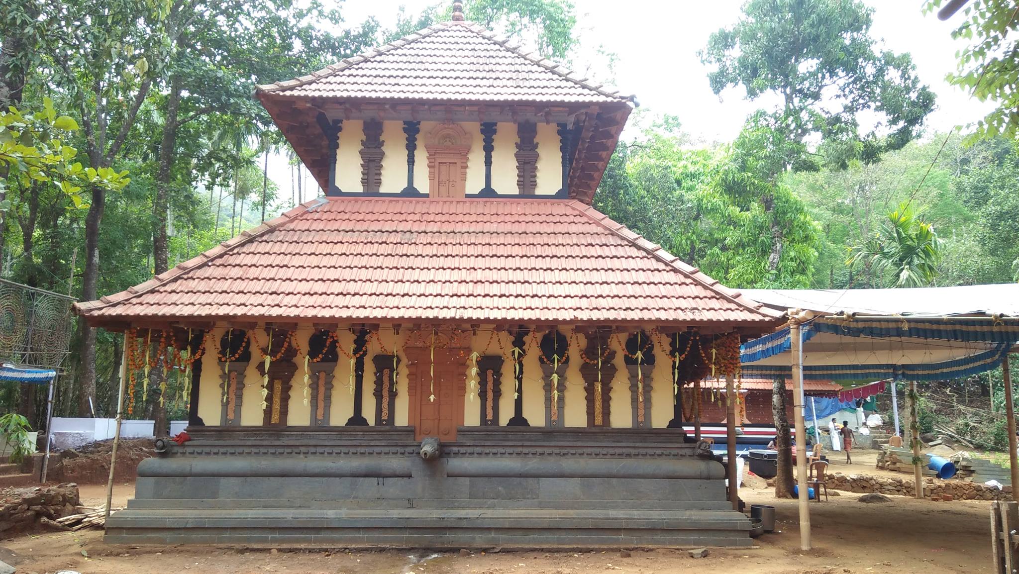 Pakkalipallam Sree Adi Parashakti Vishnumaya Temple wayanad