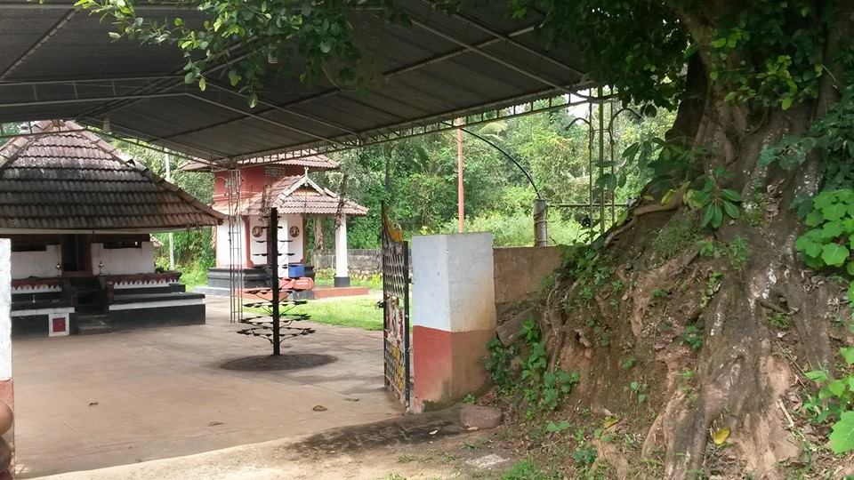 Images of wayanad Thelampatta Bhagavathi Temple