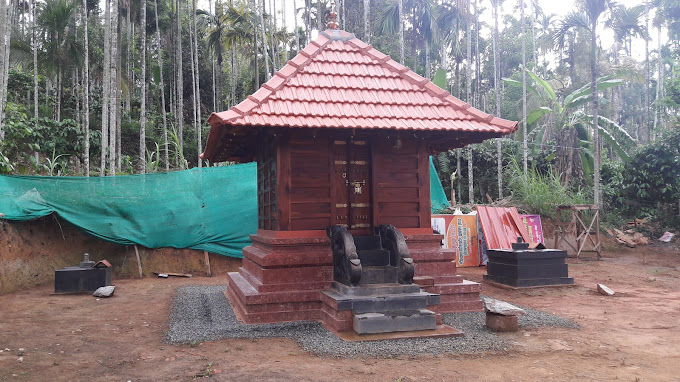 Sri Naikolly  Sree Bhagavathi is an Shakthi devi in Hinduism